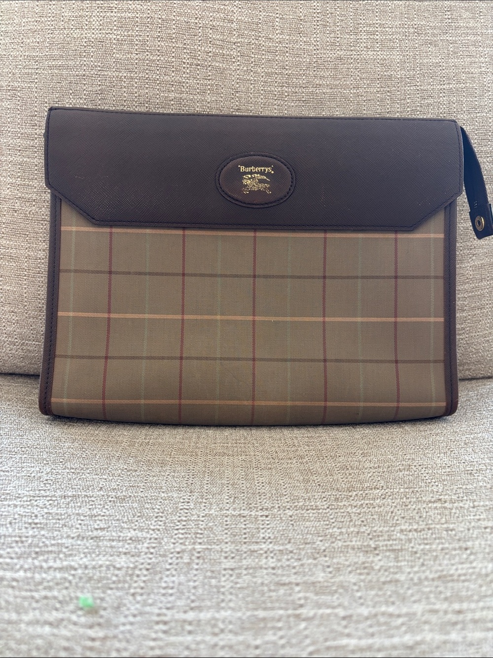 Vintage Burberry Brown Leather Trim and Plaid Toiletry Bag
